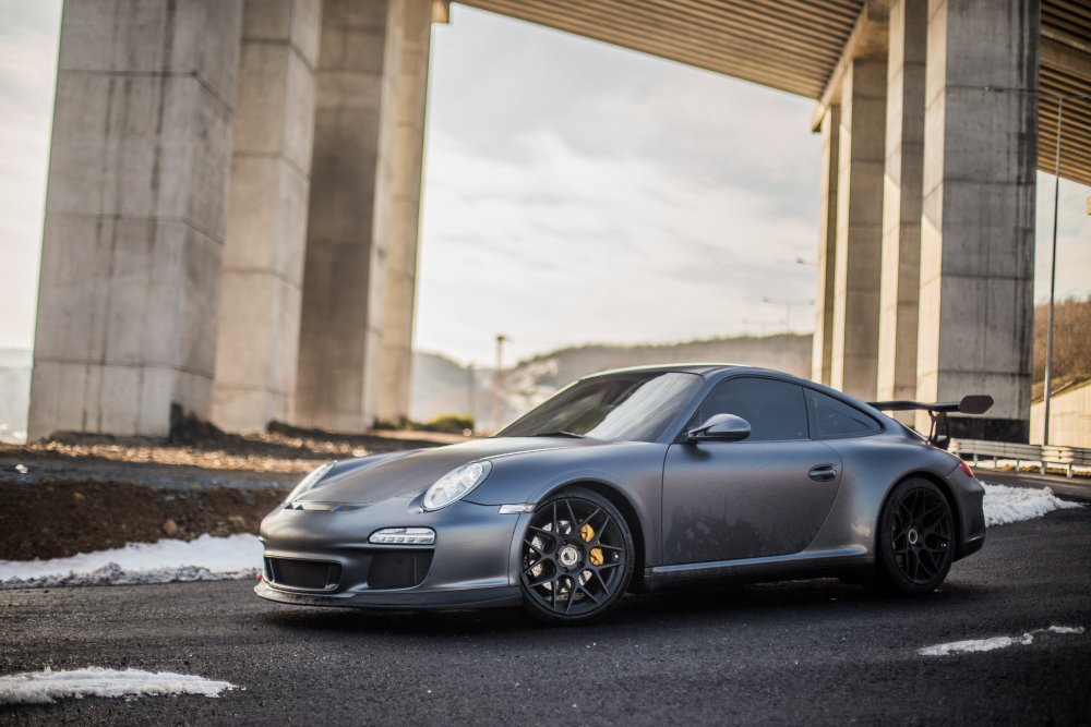Turbonite: Porsche's New Car Color Trend for 2025 2